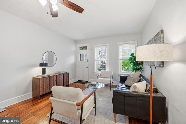 5 E COLLINGS AVE, Collingswood, NJ 08108