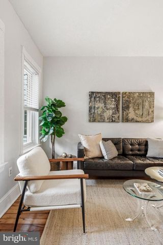 5 E COLLINGS AVE, Collingswood, NJ 08108