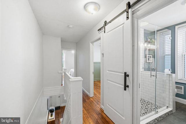 5 E COLLINGS AVE, Collingswood, NJ 08108