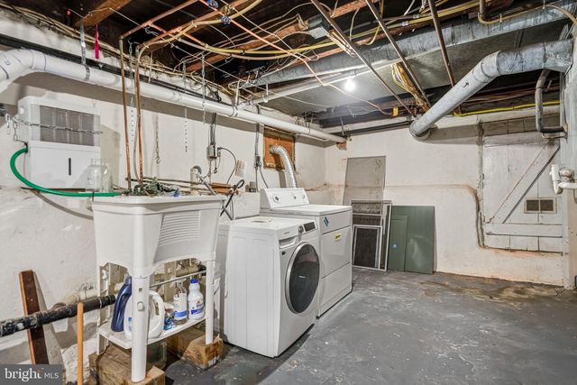 5 E COLLINGS AVE, Collingswood, NJ 08108