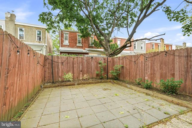 5 E COLLINGS AVE, Collingswood, NJ 08108