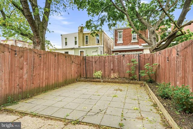 5 E COLLINGS AVE, Collingswood, NJ 08108