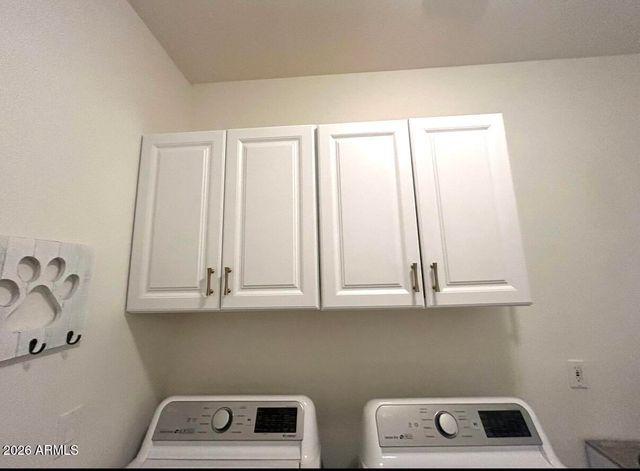 16634 S 3rd Place, Phoenix, AZ 85048