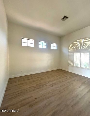 16634 S 3rd Place, Phoenix, AZ 85048