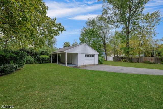 15 Emmett Avenue, Morris Twp., NJ 07960