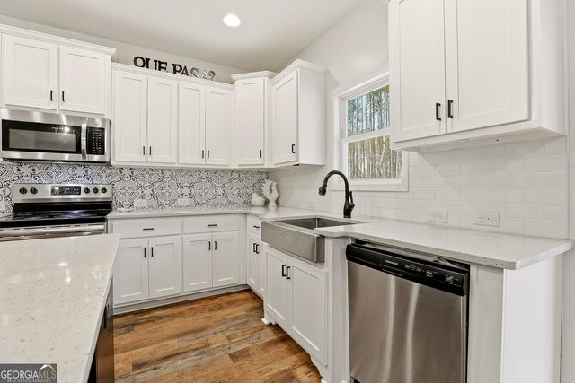 19 Allison Road, Moreland, GA 30259