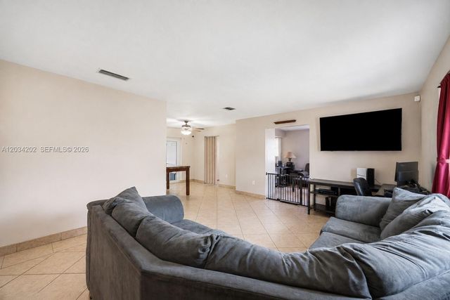 8771 SW 200th Ter, Cutler Bay, FL 33189