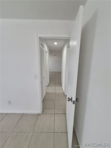 229 W Casurina Place, Beverly Hills, FL 34465