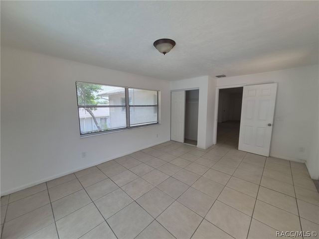 229 W Casurina Place, Beverly Hills, FL 34465