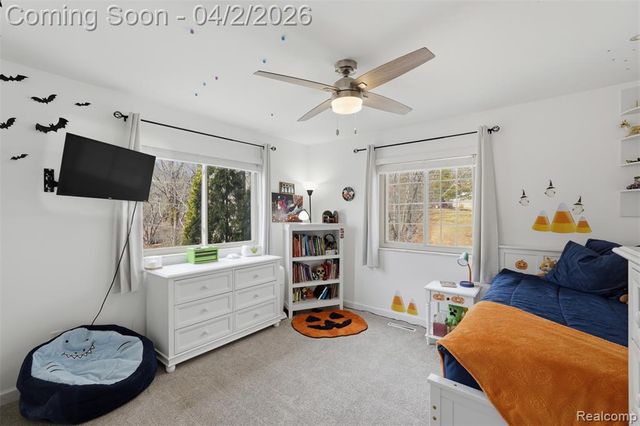 1929 Ridge Road, White Lake, MI 48383