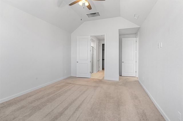 121 Rangel DR, Liberty Hill, TX 78642