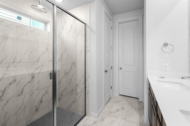 121 Rangel DR, Liberty Hill, TX 78642