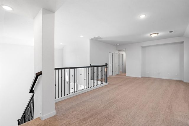 121 Rangel DR, Liberty Hill, TX 78642