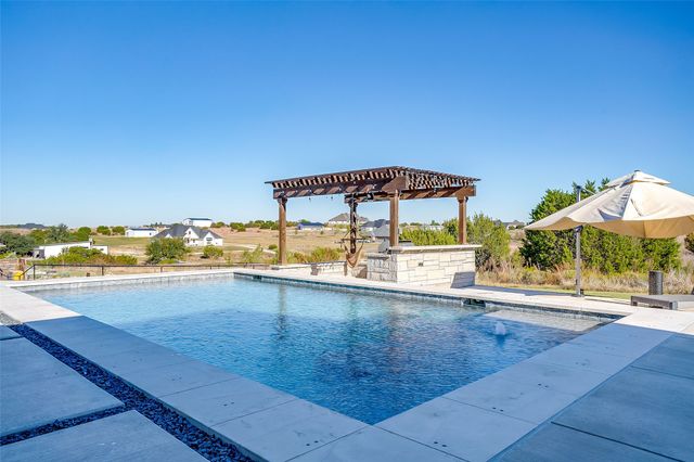 1005 Kingsley Court, Weatherford, TX 76087