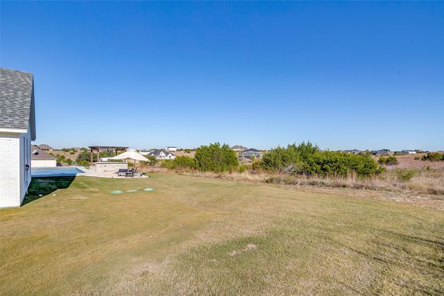 1005 Kingsley Court, Weatherford, TX 76087