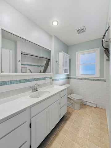 1734 W Stephenson Street, Freeport, IL 61032