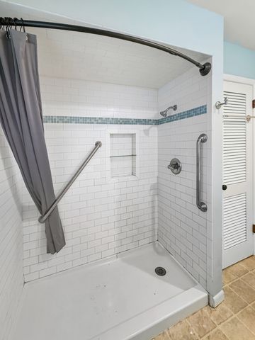 1734 W Stephenson Street, Freeport, IL 61032