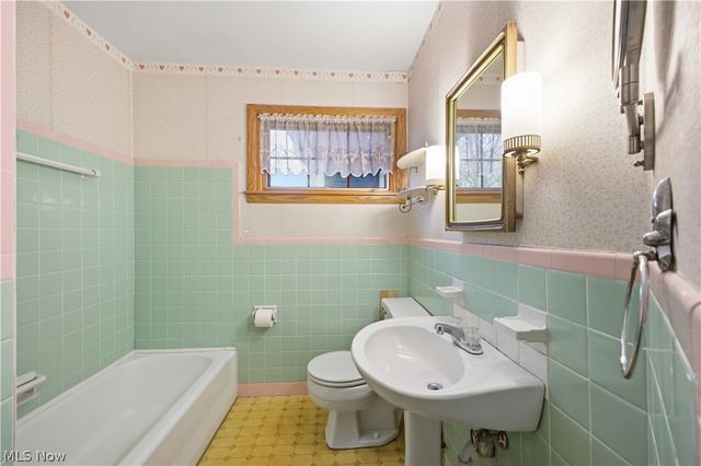 500 Forsythe Avenue, Girard, OH 44420