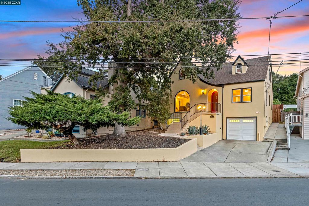 912 Brown St, Martinez, CA 94553