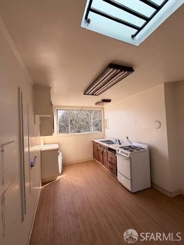 77 Carrizal Street, San Francisco, CA 94134