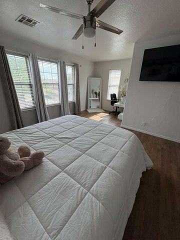 7301 Derby Downs DR, Austin, TX 78747