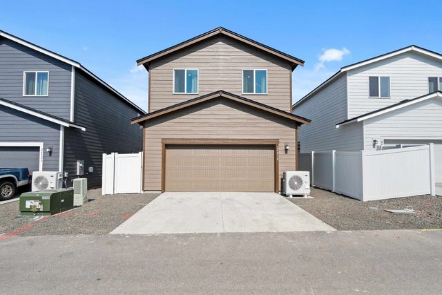 24814 E Coopers Hawk Ln, Liberty Lake, WA 99019