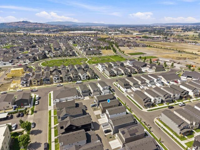 24814 E Coopers Hawk Ln, Liberty Lake, WA 99019