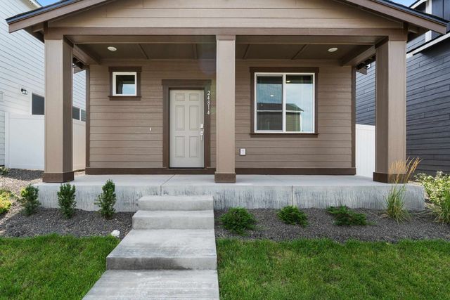 24814 E Coopers Hawk Ln, Liberty Lake, WA 99019