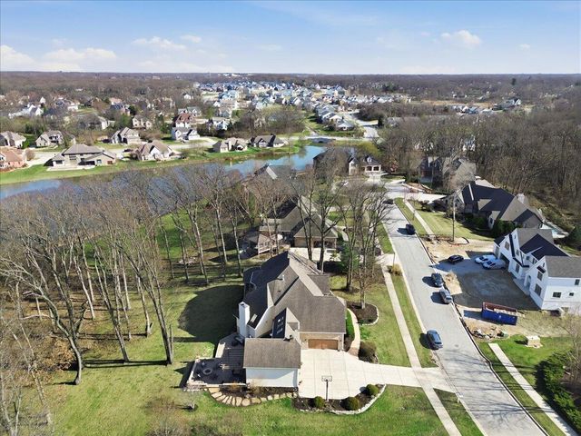 1030 Foy Court, Crown Point, IN 46307
