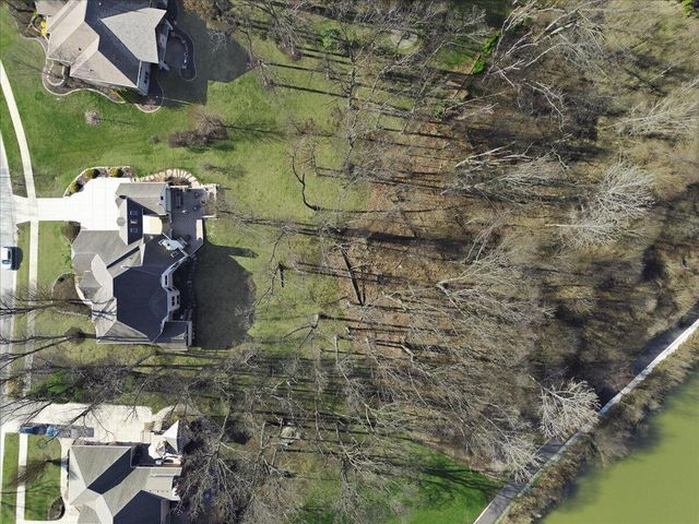 1030 Foy Court, Crown Point, IN 46307