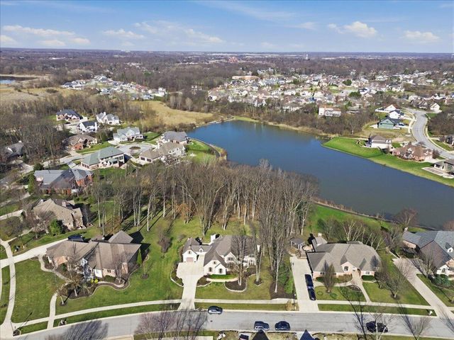 1030 Foy Court, Crown Point, IN 46307