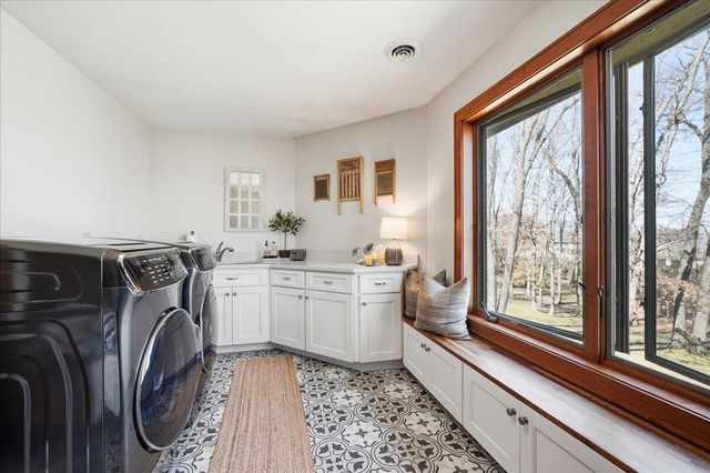 1030 Foy Court, Crown Point, IN 46307