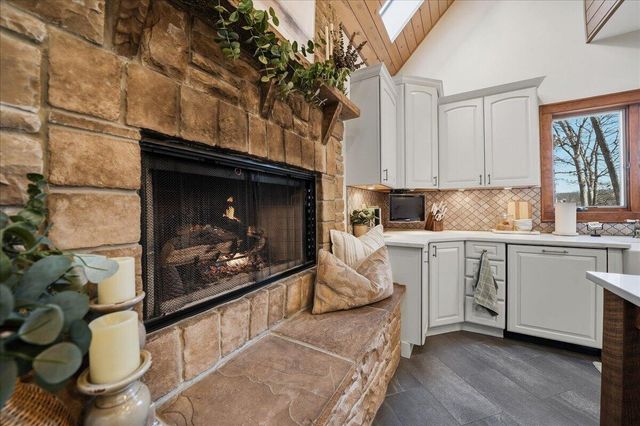 1030 Foy Court, Crown Point, IN 46307