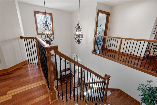 1030 Foy Court, Crown Point, IN 46307