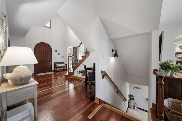 1030 Foy Court, Crown Point, IN 46307