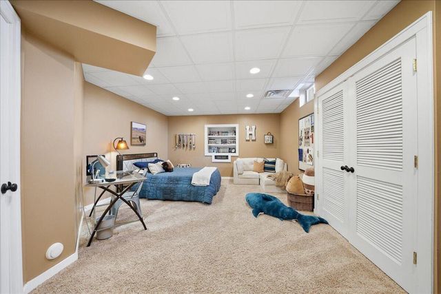 1030 Foy Court, Crown Point, IN 46307