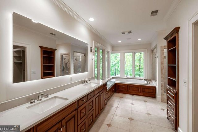 38 River Shoals Drive, Athens, GA 30606