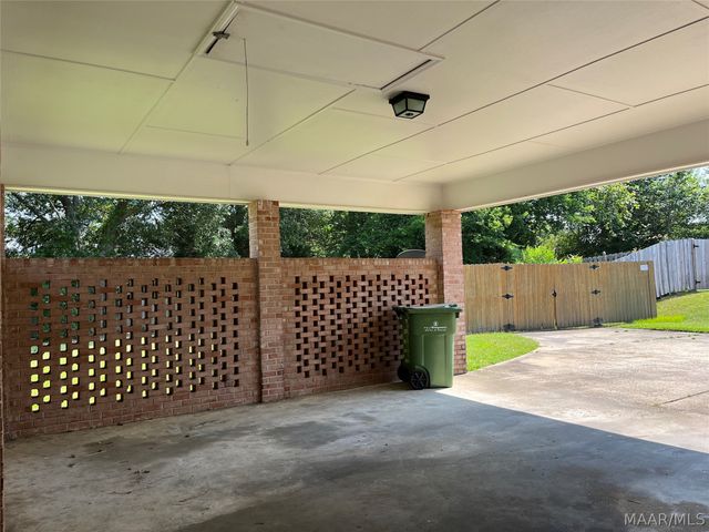 9418 HUNTINGDON Court, Montgomery, AL 36117