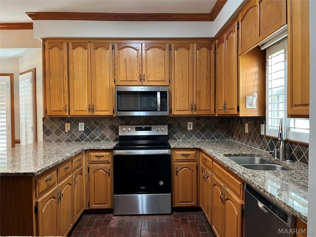 9418 HUNTINGDON Court, Montgomery, AL 36117