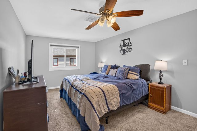 256 Stonebridge Drive, Nashua, NH 03063