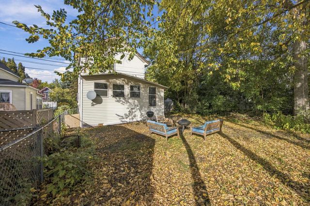 718 19th Avenue NE, Minneapolis, MN 55418