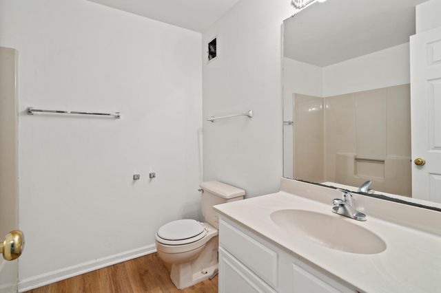 2601 HILLSHIRE DR, Columbia, MO 65203