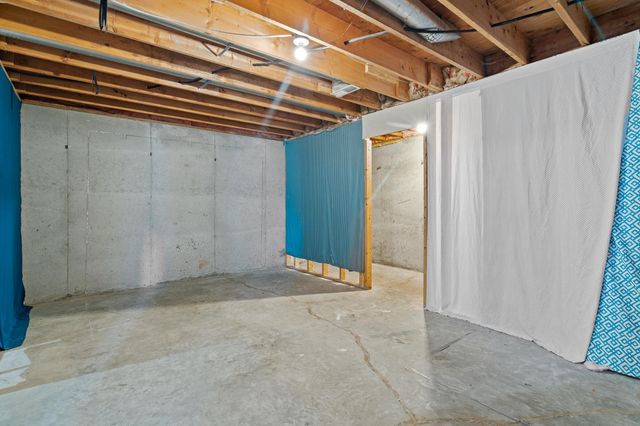 2601 HILLSHIRE DR, Columbia, MO 65203