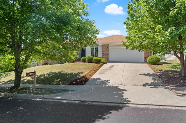 2601 HILLSHIRE DR, Columbia, MO 65203