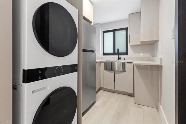 312 N LINCOLN AVE, Tampa, FL 33609