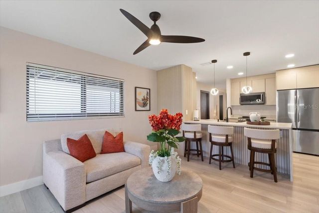 312 N LINCOLN AVE, Tampa, FL 33609