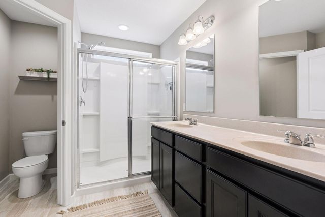 15452 Eames Way, Apple Valley, MN 55124