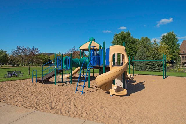 15452 Eames Way, Apple Valley, MN 55124