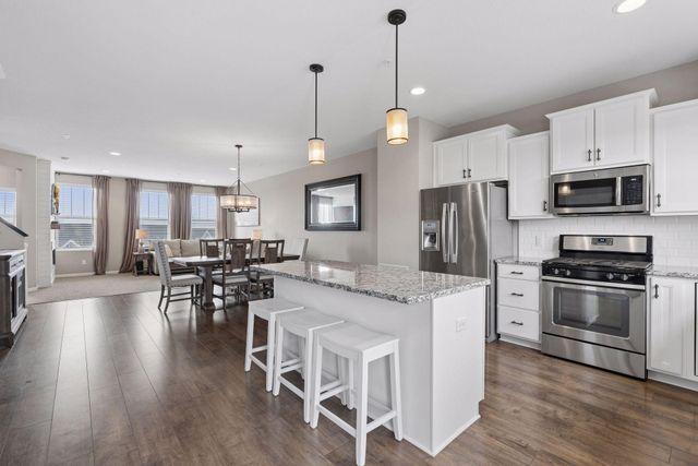 15452 Eames Way, Apple Valley, MN 55124