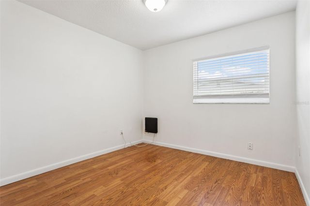 8303 TEMPLE PARK DRIVE, Tampa, FL 33637